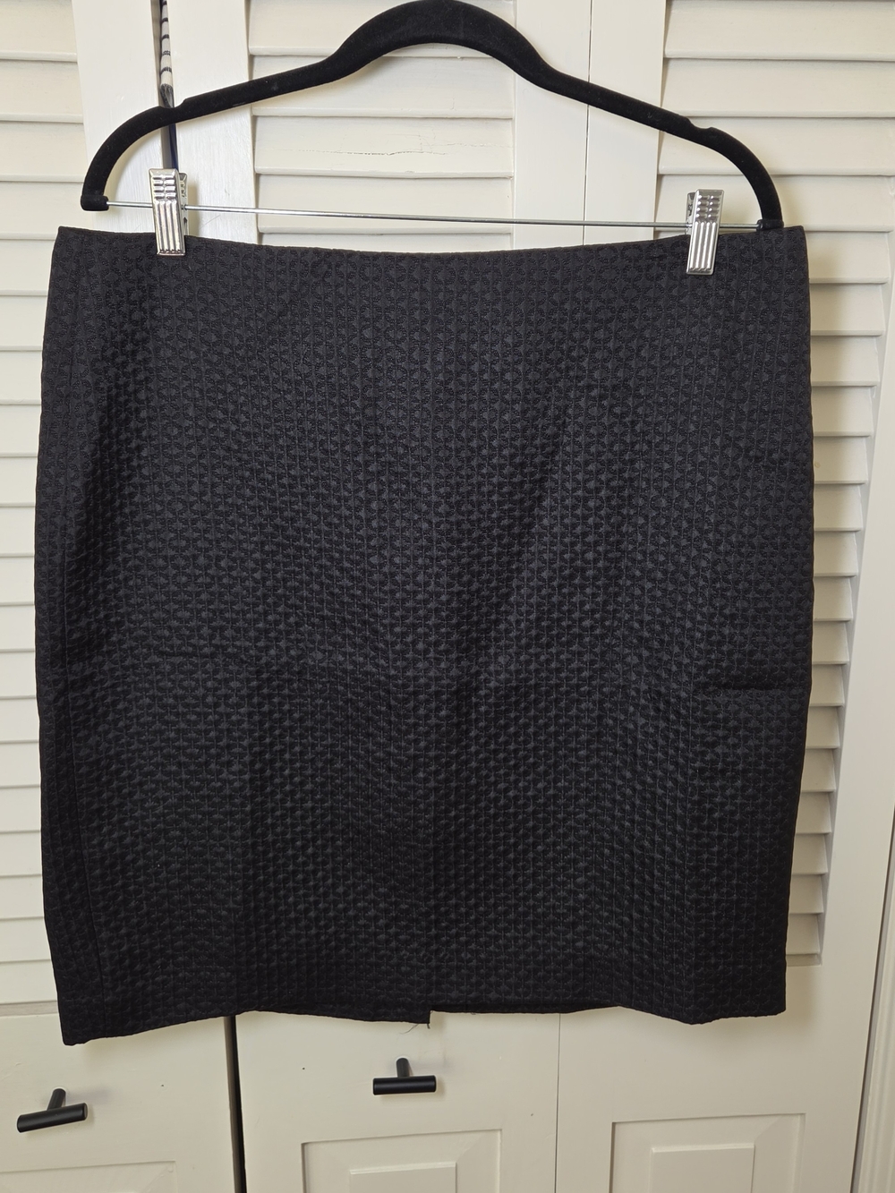 Banana Republic Black Textured Pencil Skirt